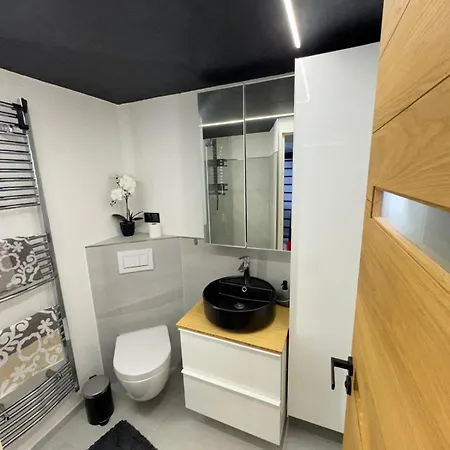 Black Pearl Apartament *