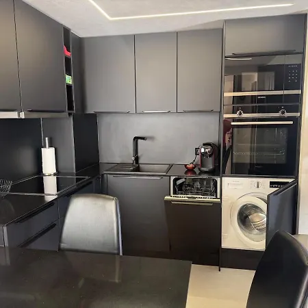 Apartment Black Pearl *